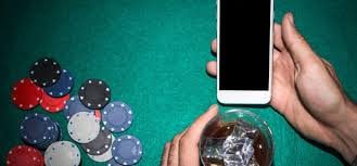 sabatoto togel live casino table with professional dealer on mobile screen
